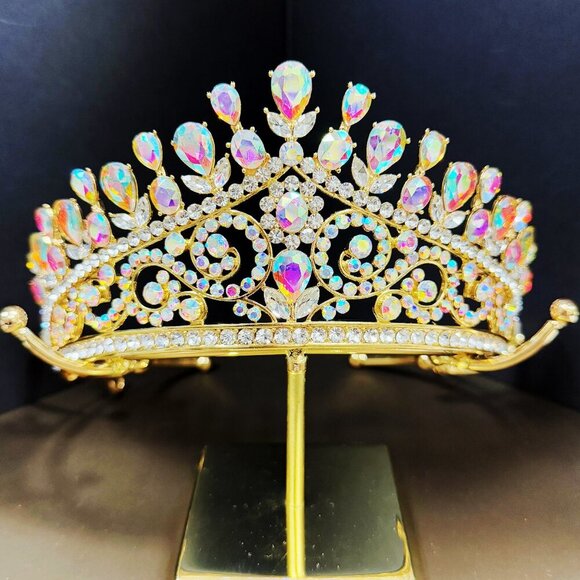 Gold Tiara, Princess Hairpiece, Wedding Tiara, Wedding Crown, Diamond Crystal